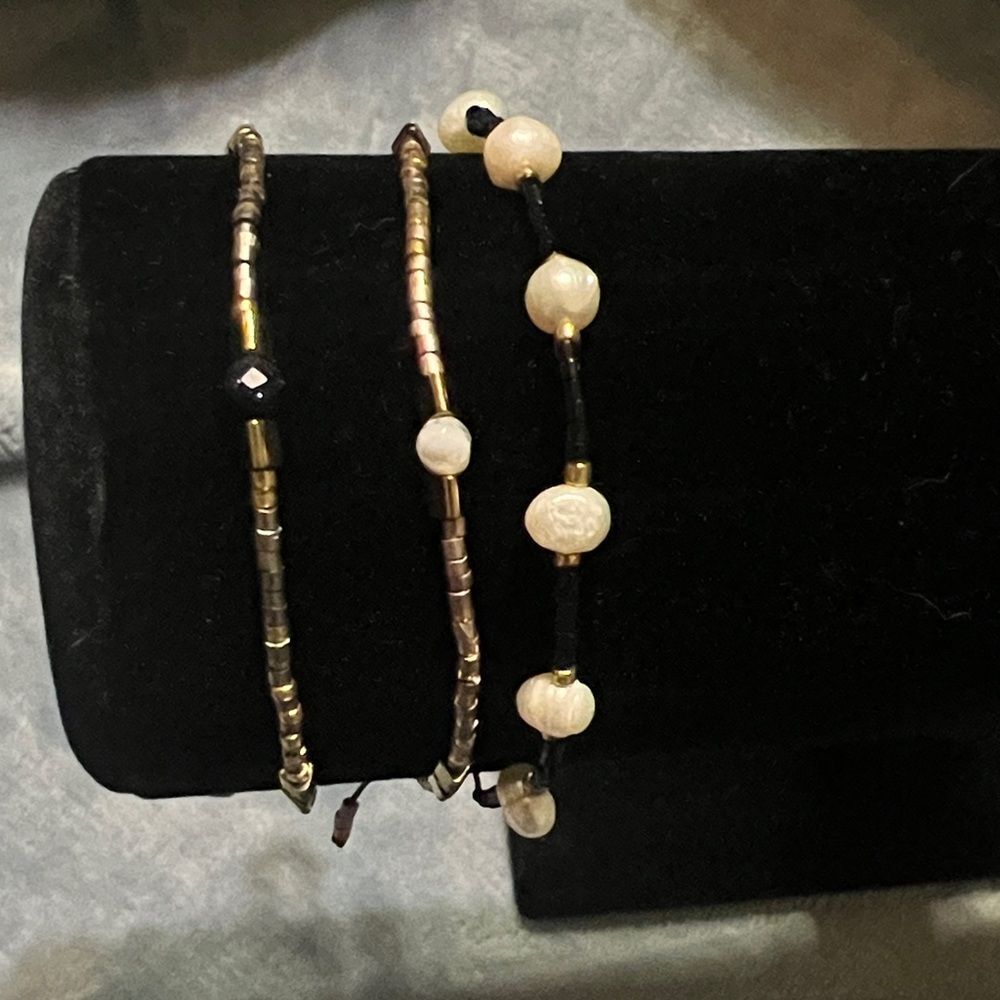 Elegant Pearl and Bead Bracelet Set